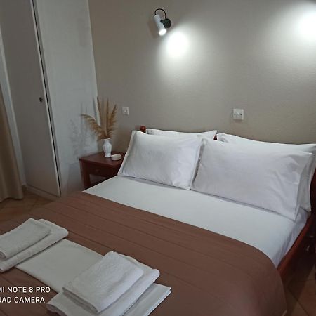 Ostria Eressos Rooms Skala Eresou Bagian luar foto